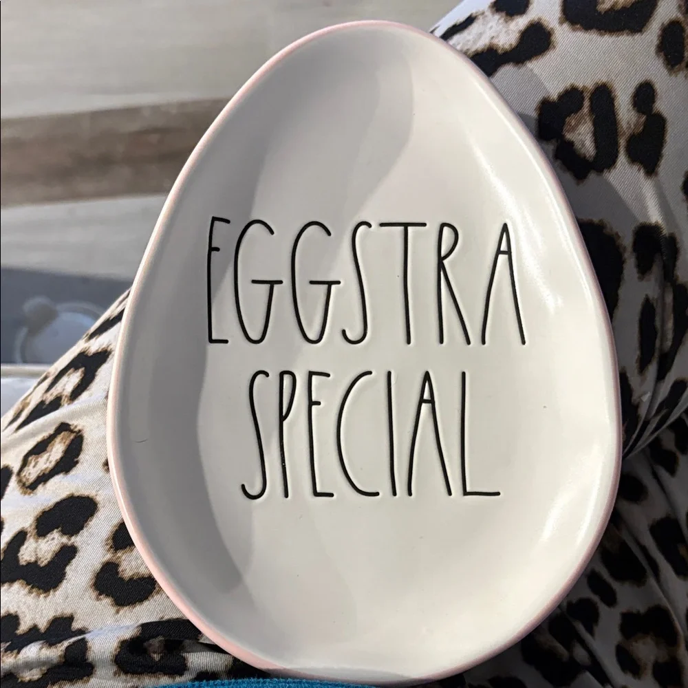 Rae Dunn Eggstra Special White and Pink Plate - Picture 1 of 4